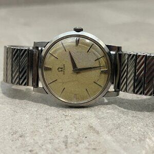 Vintage OMEGA 33 mm 1950s Mens Mechanical Watch Silver Case
